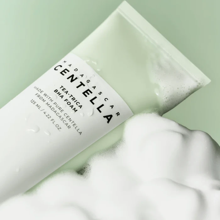 SKIN1004 Madagascar Centella Tea-Trica BHA Foam Pianka oczyszczająca z kwasem salicylowym 125 ml