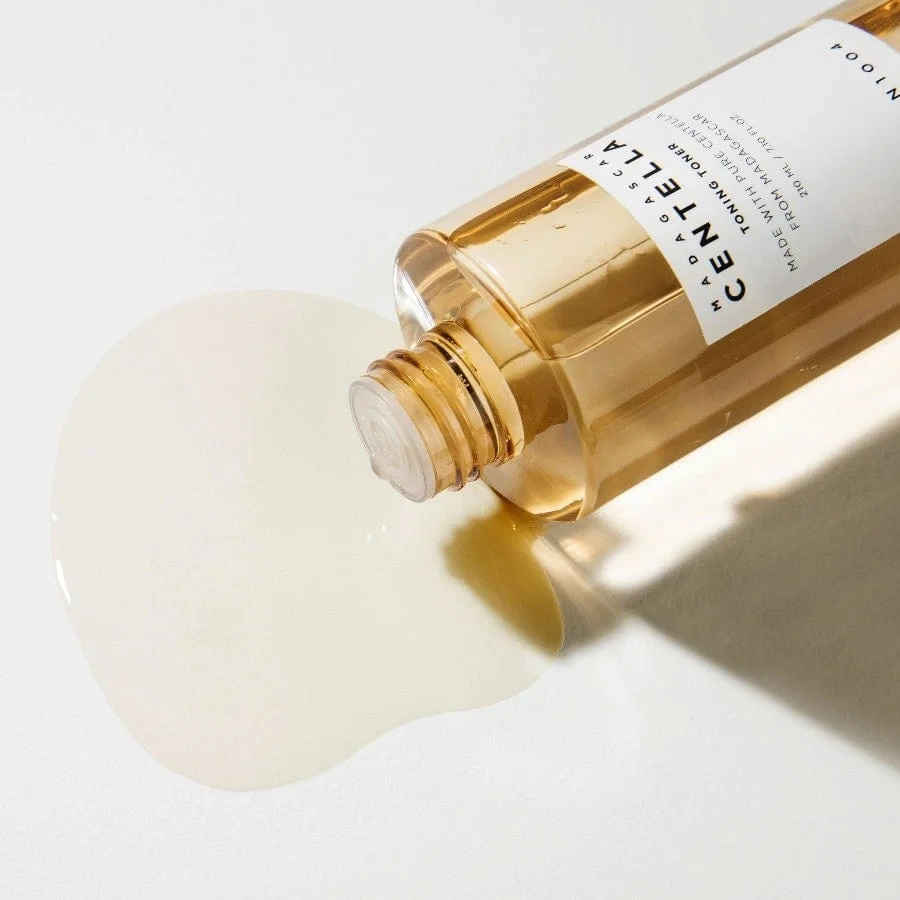 SKIN1004 Madagascar Centella Toning Toner Tonik nawilżająco łagodzący z wąkrotą azjatycką 30 ml