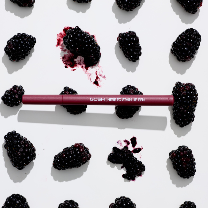 GOSH Długotrwała konturówka do ust w pisaku Here To Stain Berry Stain 010