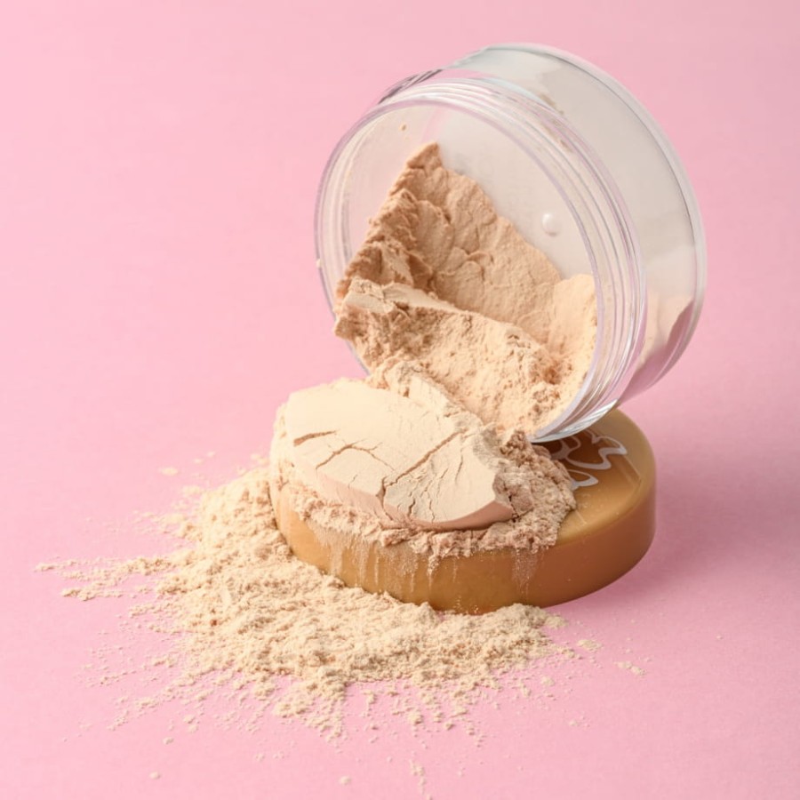 MIYO MAKEUP sypki puder rozświetlający Holy Puff