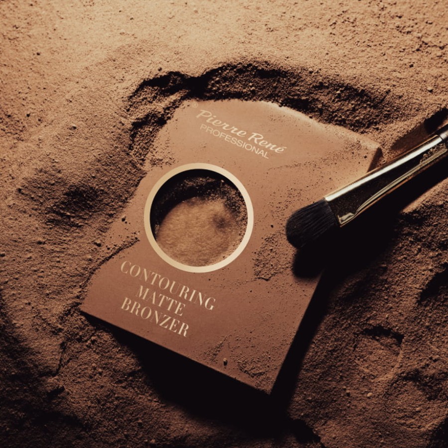 contouring_matte_bronzer_kreatywne4.jpg