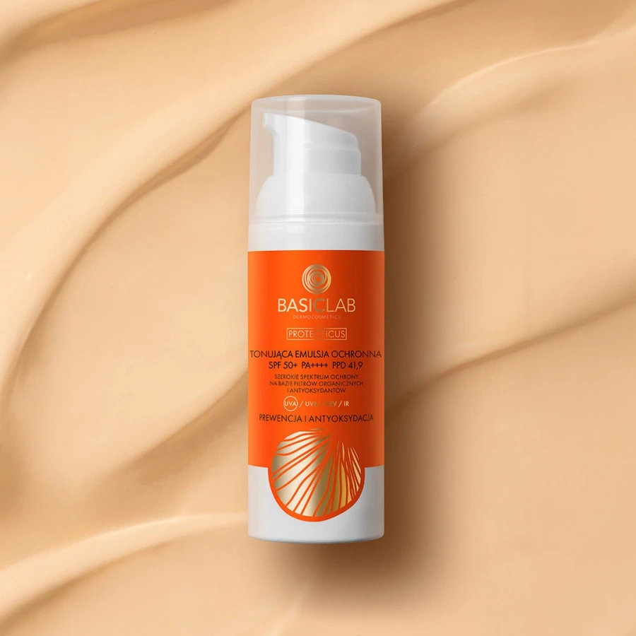 BASICLAB Tonująca emulsja ochronna SPF 50+ Prewencja i Antyoksydacja 50ml