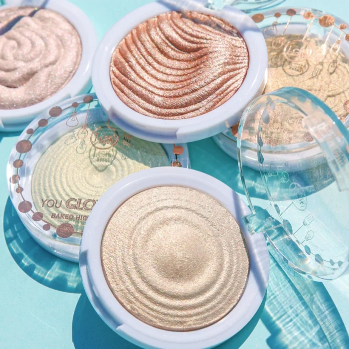 J.CAT BEAUTY Wypiekany rozświetlacz do twarzy i ciała You Glow Girl Baked Highlighter 101 White Goddess
