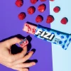 FIZI Baton w różowej polewie z białej czekolady “berry pie" 45 g