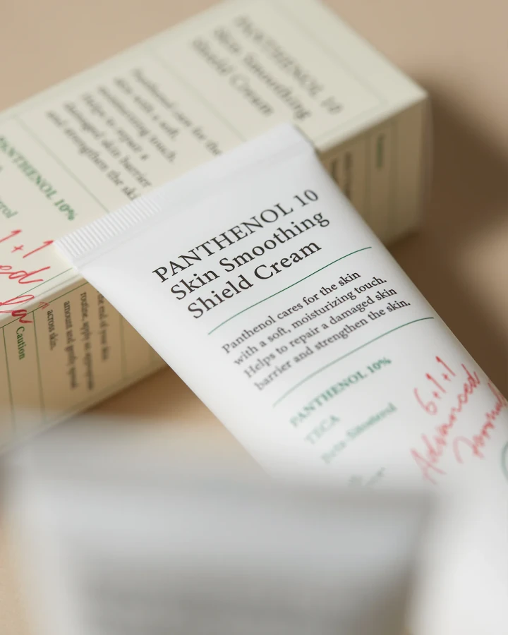 AXIS-Y Panthenol 10 Skin Smoothing Shield Cream Wygładzająco nawilżający krem z pantenolem 50 ml
