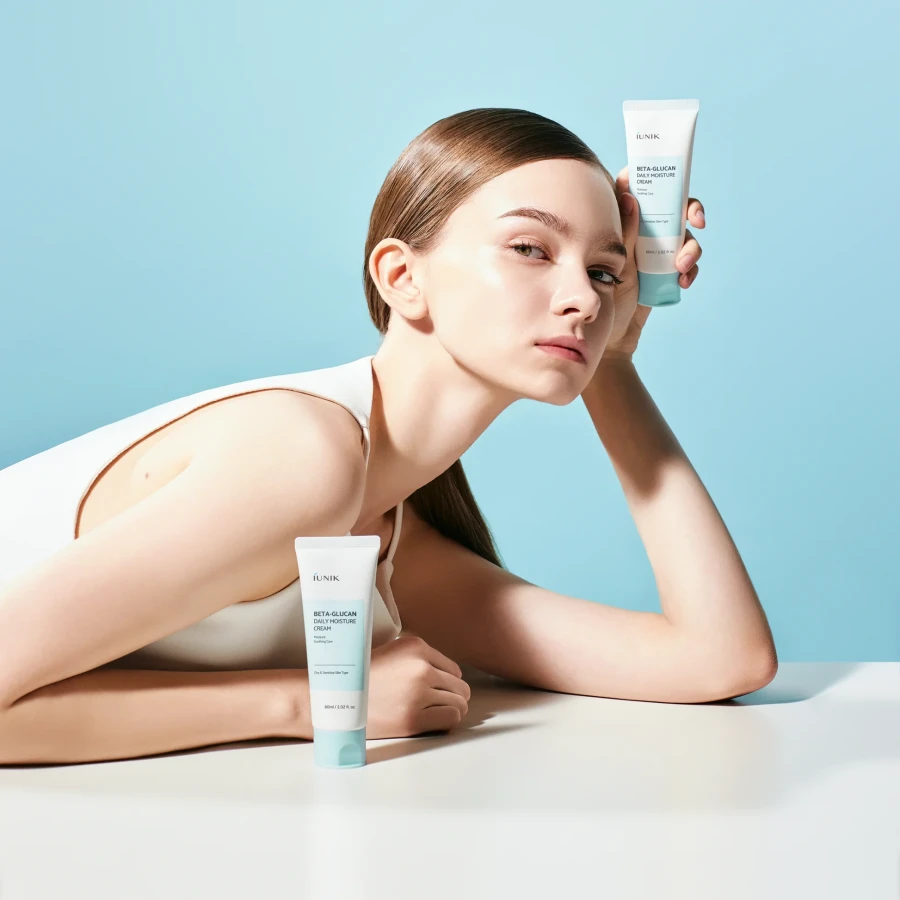 iUNIK Beta-Glucan Daily Moisture Cream Lekki krem nawilżający z beta glukanem, CICA i niacynamidem 60 ml