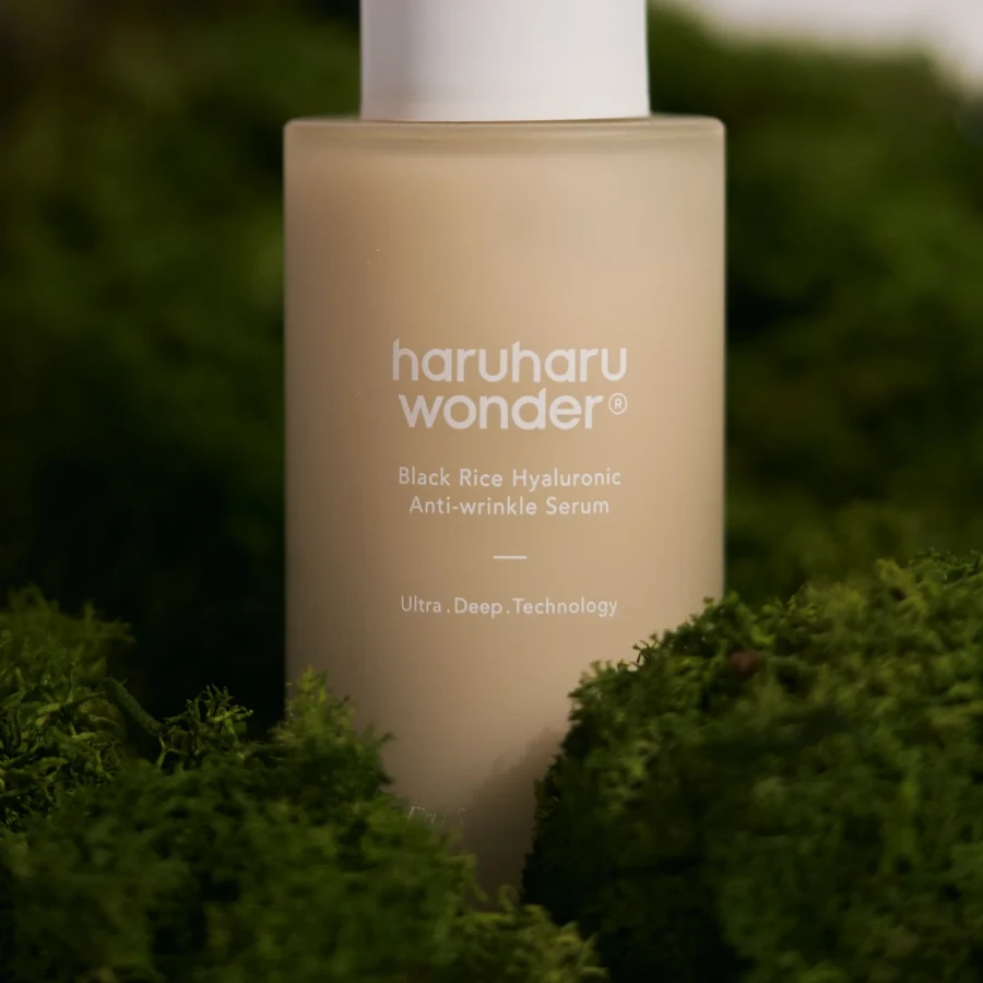 HARUHARU WONDER Black Rice Hyaluronic Anti-Wrinkle Serum Przeciwzmarszczkowe serum z ekstraktem z ryżu i żeń-szeniem 50 ml