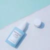 SKIN1004 Madagascar Centella Hyalu-Cica Blue Serum Silnie nawilżające hialuronowe serum z wąkrotą azjatycką 50 ml