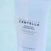 SKIN1004 Madagascar Centella Hyalu-Cica Sleeping Pack Nawilżająco łagodząca maska na noc z wąkrotą azjatycką 30 ml