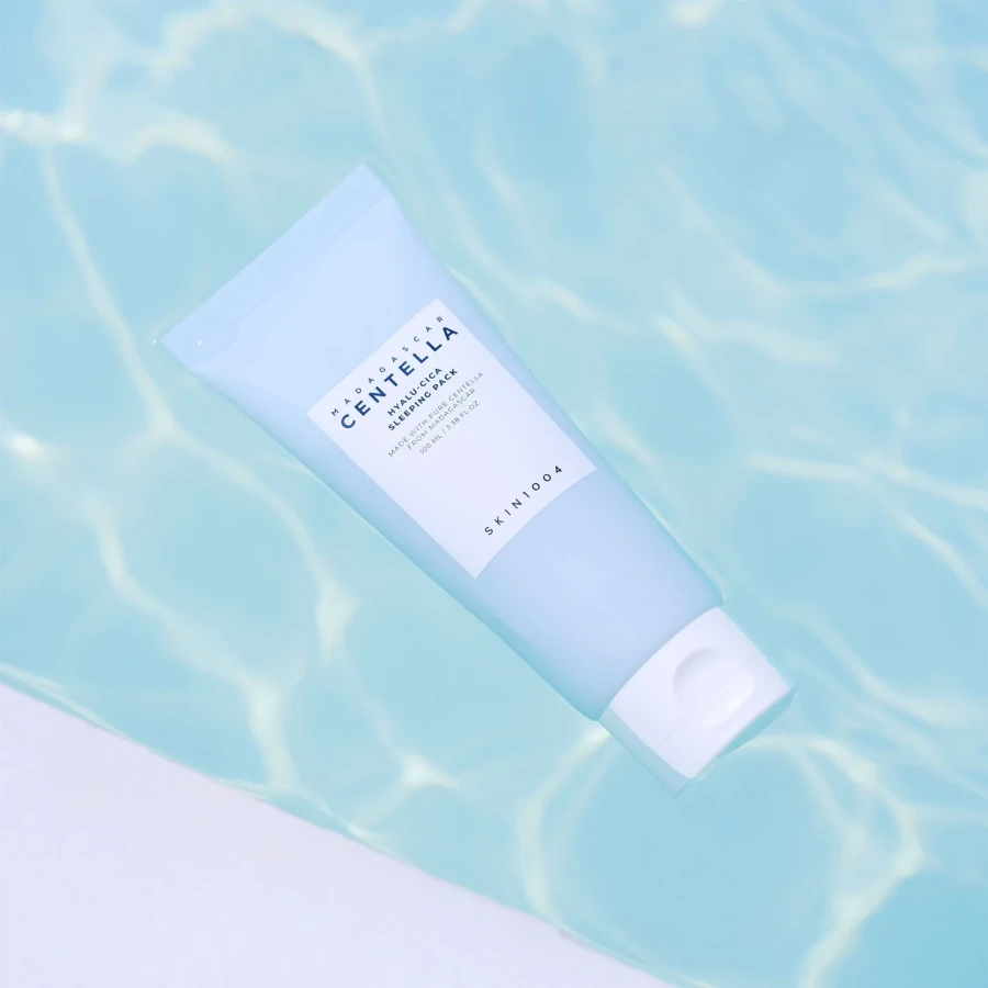 SKIN1004 Madagascar Centella Hyalu-Cica Sleeping Pack Nawilżająco łagodząca maska na noc z wąkrotą azjatycką 30 ml