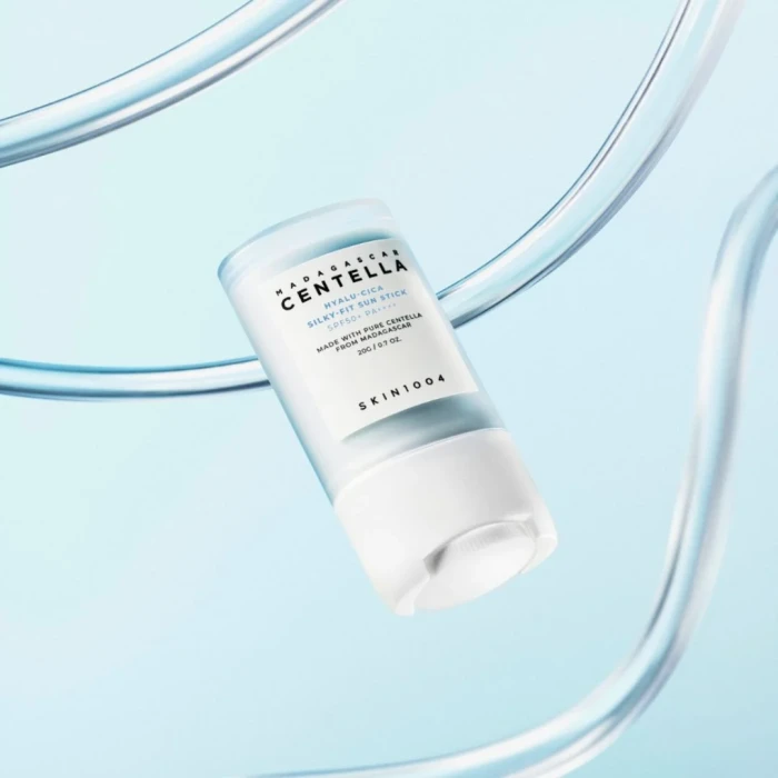 SKIN1004 Madagascar Centella Hyalucica Silkyfit Sun Stick SPF 50 Filtr w sztyfcie 20 g