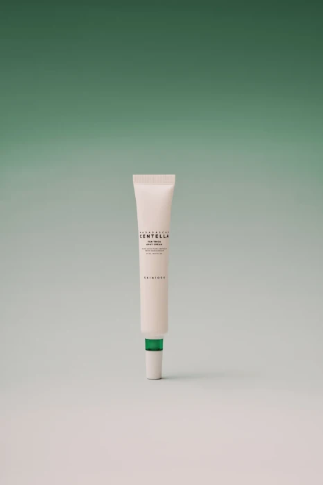 SKIN1004 Madagascar Centella Tea-Trica Punktowy krem na wypryski 20 ml